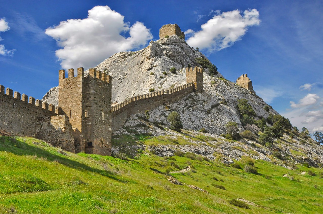 Генуэзская Крепость в Судаке